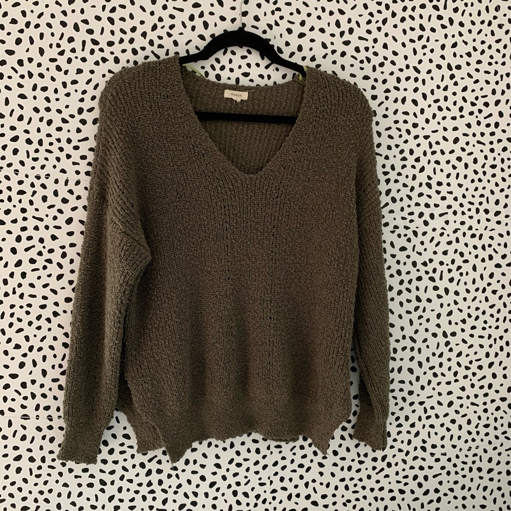 Green sweater!!